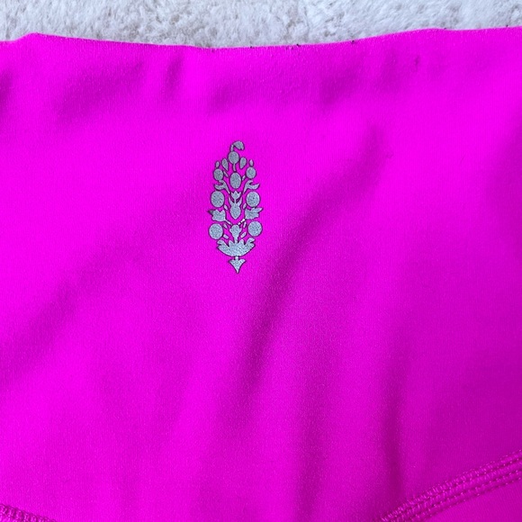 Free People Movement Pink Leggings Women Size Medium - Picture 10 of 10